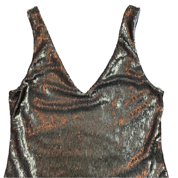 Willow & Clay Dark Gold Sequined Dress size:S - Picture 2 of 5